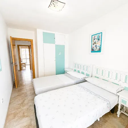 Apartment Torre Hirta 9 *
